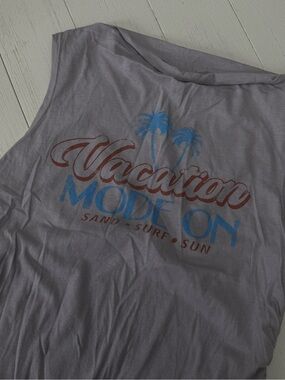 wild fable Light Gray Graphic Tank